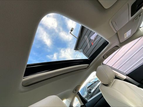 Used 2024 Honda Accord EX image 13