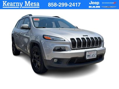 Used 2018 Jeep Cherokee Latitude w/ Altitude Package