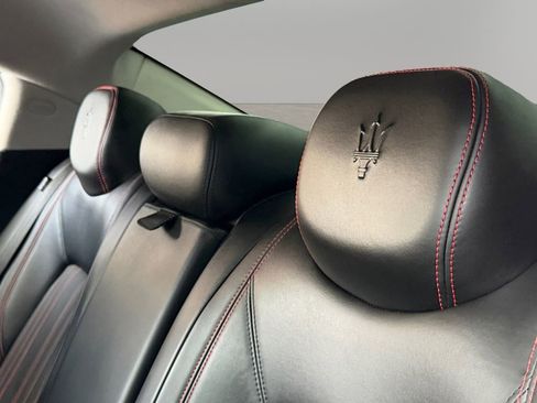 Used 2017 Maserati Ghibli image 17