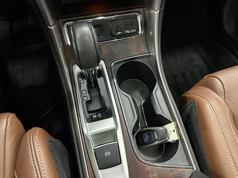 Used 2019 Subaru Ascent Touring w/ Popular Package #2A image 47