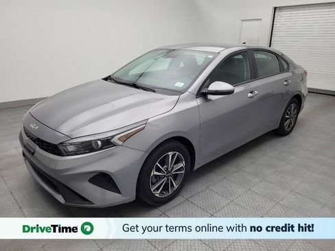 Used 2023 Kia Forte LXS w/ LXS Technology Package FWD image 1