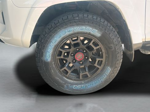 Used 2022 Toyota 4Runner TRD Pro AWD/4WD image 10