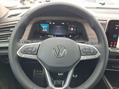 New 2026 Volkswagen Atlas SEL Premium R-Line image 10