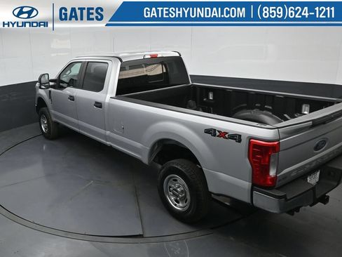 Used 2019 Ford F250 XL w/ Power Equipment Group AWD/4WD image 46