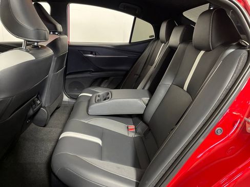 Certified 2025 Toyota Camry SE image 13