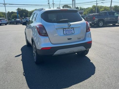 Certified 2022 Buick Encore Preferred w/ Safety Package image 7
