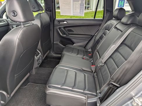 Used 2019 Volkswagen Tiguan SEL Premium AWD/4WD image 20