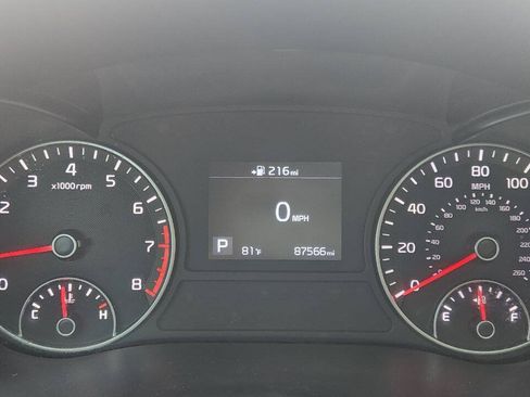 Used 2020 Kia Optima SE FWD image 23