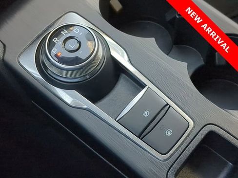 Used 2025 Ford Escape Platinum image 12