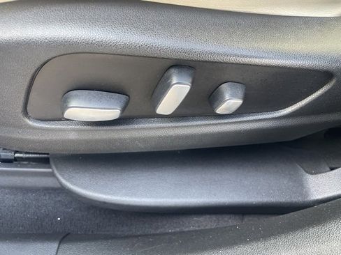 Used 2020 Cadillac XT6 Sport image 15