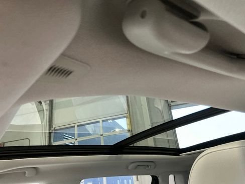 Used 2018 Jeep Compass Limited w/ Navigation Group image 7