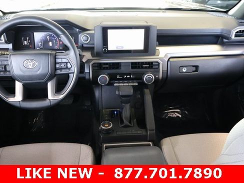 Used 2025 Toyota 4Runner SR5 image 13