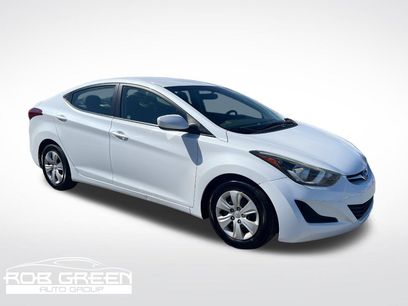 Used 2015 Hyundai Elantra SE