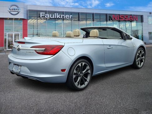 Used 2018 Buick Cascada Premium image 6