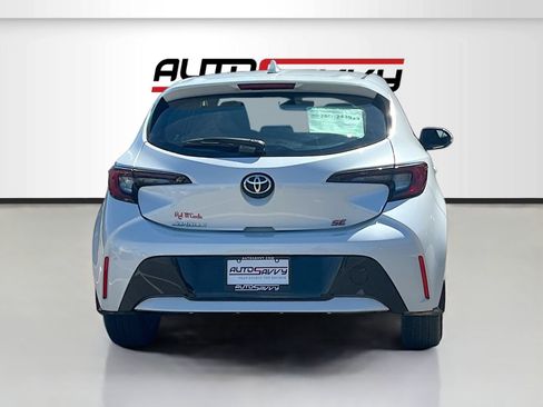 Used 2025 Toyota Corolla SE FWD image 6