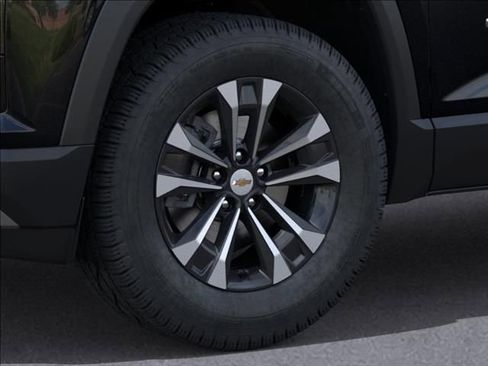 New 2026 Chevrolet Equinox LT image 9