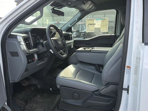 New 2024 Ford F550 2WD Regular Cab Super Duty image 8