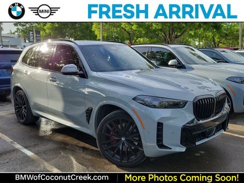 Used 2024 BMW X5 xDrive40i w/ Executive Package AWD/4WD image 1