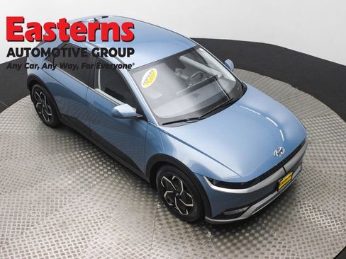 Used 2023 Hyundai Ioniq 5 SE image 3