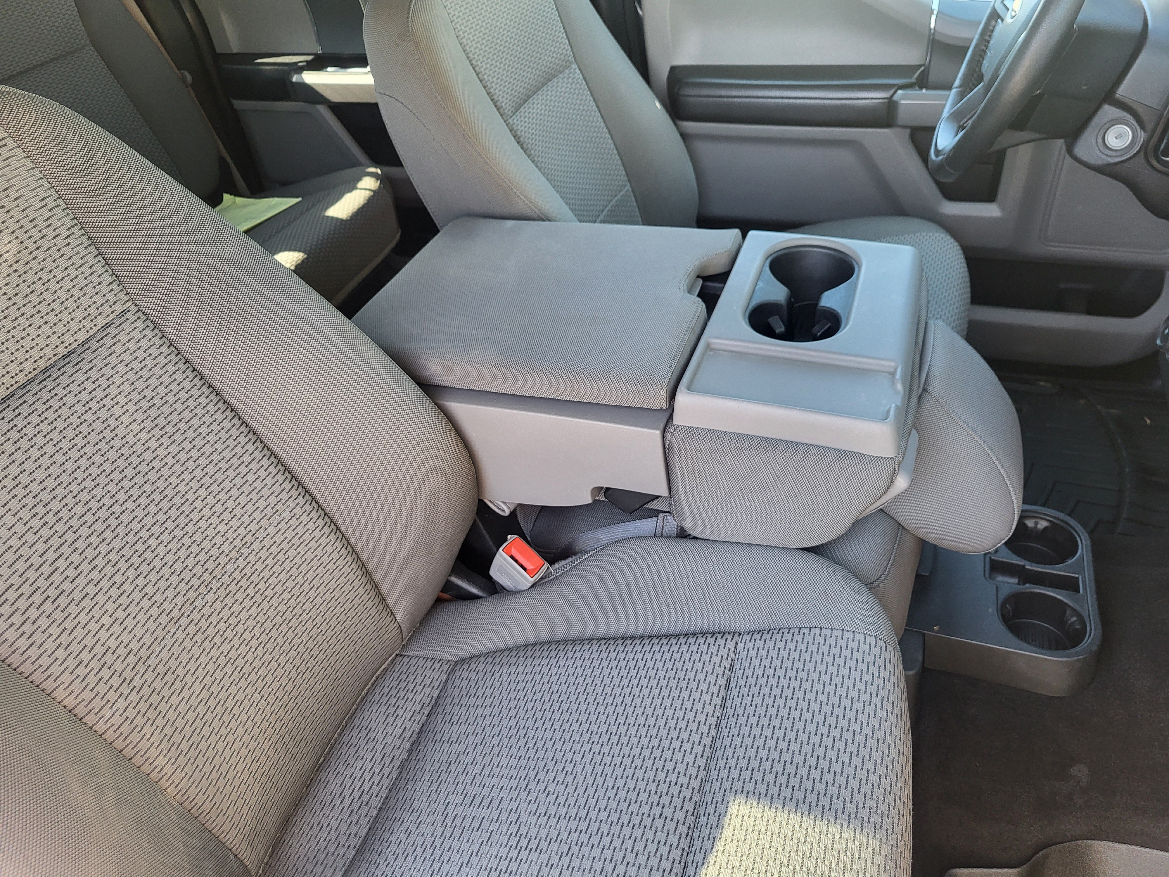Used 2019 Ford F150 XLT w/ Equipment Group 302A Luxury AWD/4WD image 13