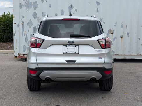 Used 2017 Ford Escape Titanium FWD image 5
