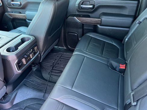 Used 2020 GMC Sierra 3500 Denali w/ Denali Ultimate Package image 15