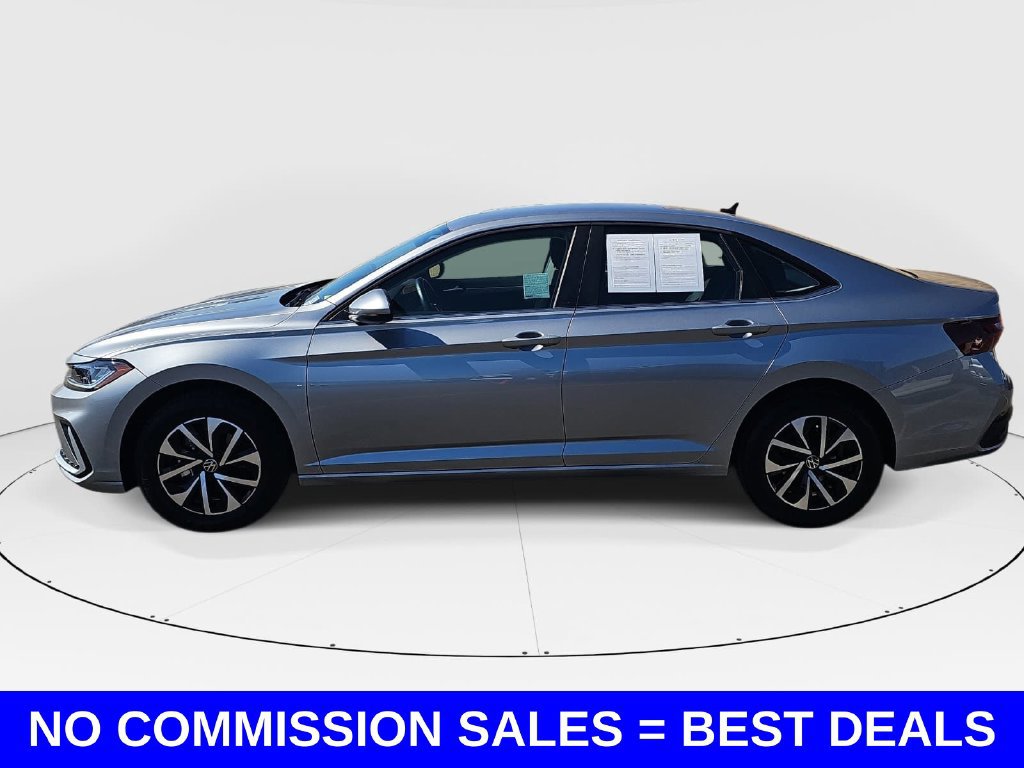 Used 2025 Volkswagen Jetta S FWD image 6
