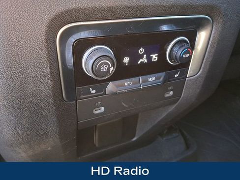 Used 2021 Chevrolet Tahoe Z71 w/ Z71 Signature Package image 14