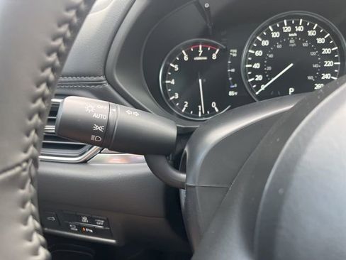 New 2025 MAZDA CX-5 AWD 2.5 S w/ Premium Plus Pkg image 11