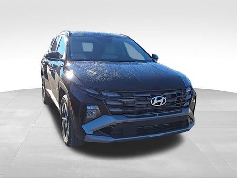 Used 2025 Hyundai Tucson SEL AWD/4WD image 3