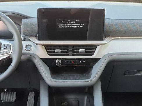 New 2026 Ford Explorer Active AWD/4WD image 17