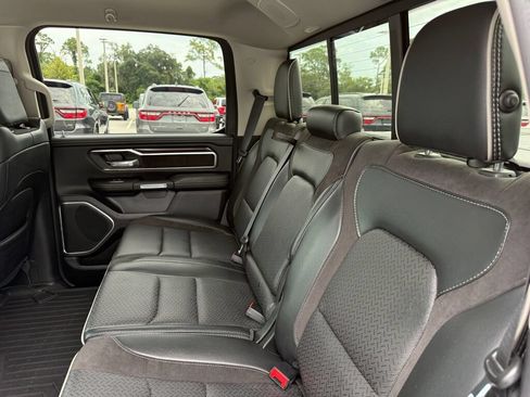 Used 2022 RAM 1500 Laramie RWD image 12