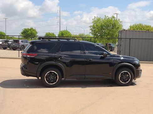 Certified 2024 Nissan Pathfinder Rock Creek image 4