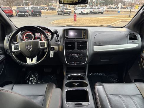 Used 2019 Dodge Grand Caravan GT image 8