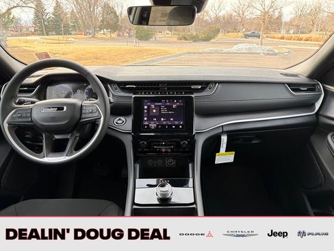 New 2026 Jeep Grand Cherokee Laredo AWD/4WD image 12