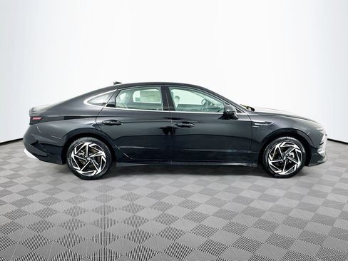 New 2026 Hyundai Sonata SEL FWD image 4