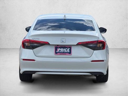 Used 2022 Honda Civic LX image 6