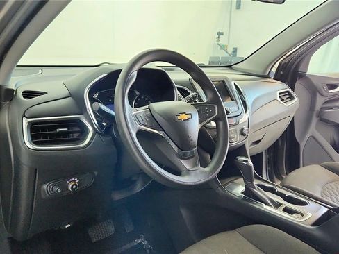 Used 2019 Chevrolet Equinox LT FWD image 34