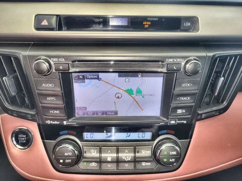 Used 2015 Toyota RAV4 Limited w/ Technology Package AWD/4WD image 18