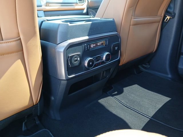 Used 2023 Ford Expedition Platinum AWD/4WD image 27