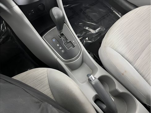 Used 2017 Hyundai Accent SE FWD image 23