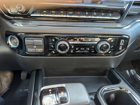 Certified 2022 Chevrolet Silverado 1500 ZR2 image 16