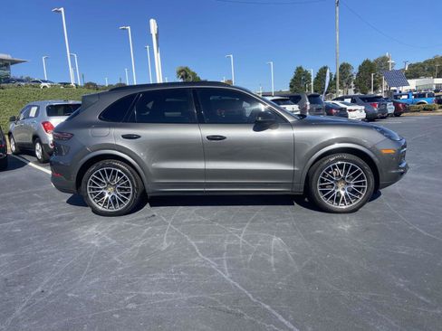 Used 2019 Porsche Cayenne image 10