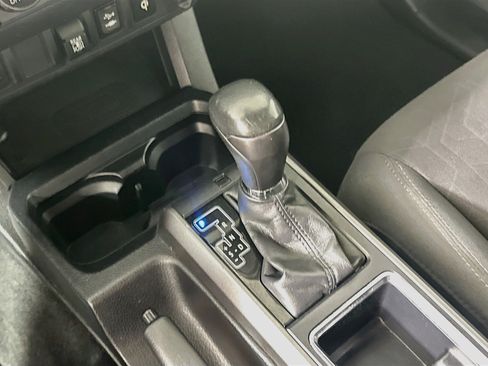 Used 2019 Toyota Tacoma TRD Off-Road RWD image 23