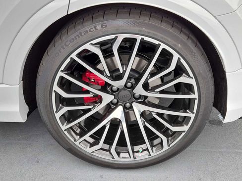 New 2026 Audi SQ8 Prestige image 12