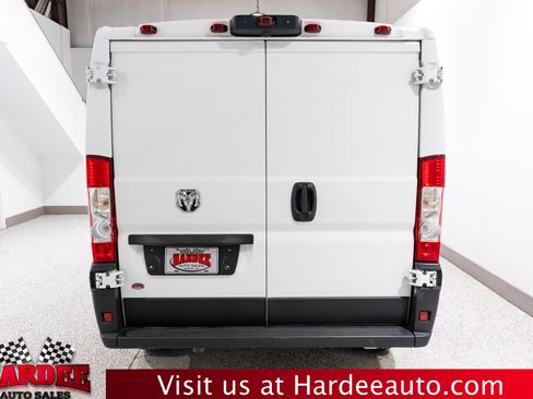 Used 2025 RAM ProMaster 2500 w/ Convenience Group FWD image 4