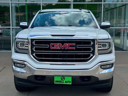 Used 2017 GMC Sierra 1500 SLT AWD/4WD image 3