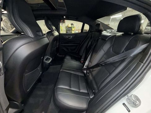 Used 2023 Volvo S60 B5 Plus w/ Climate Package FWD image 18