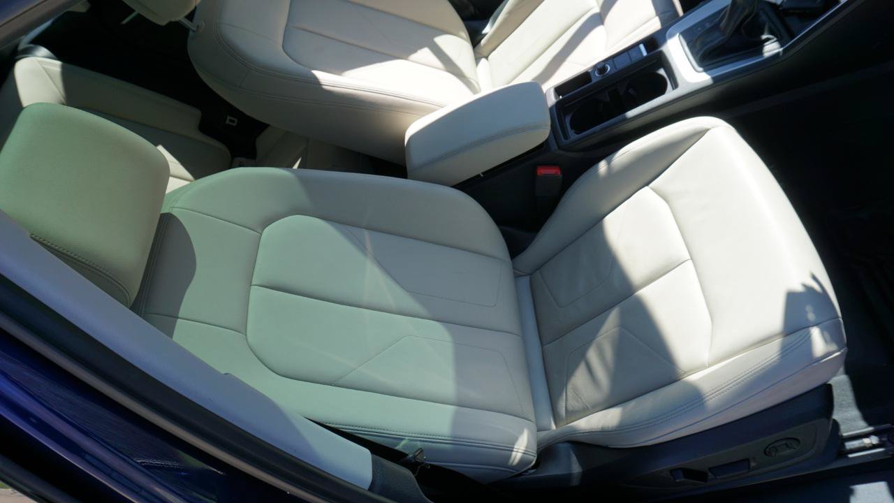 Used 2023 Audi Q3 2.0T Premium Plus w/ Premium Plus Package AWD/4WD image 15