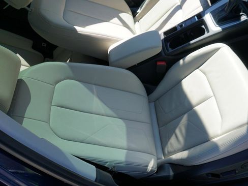 Used 2023 Audi Q3 2.0T Premium Plus w/ Premium Plus Package image 15